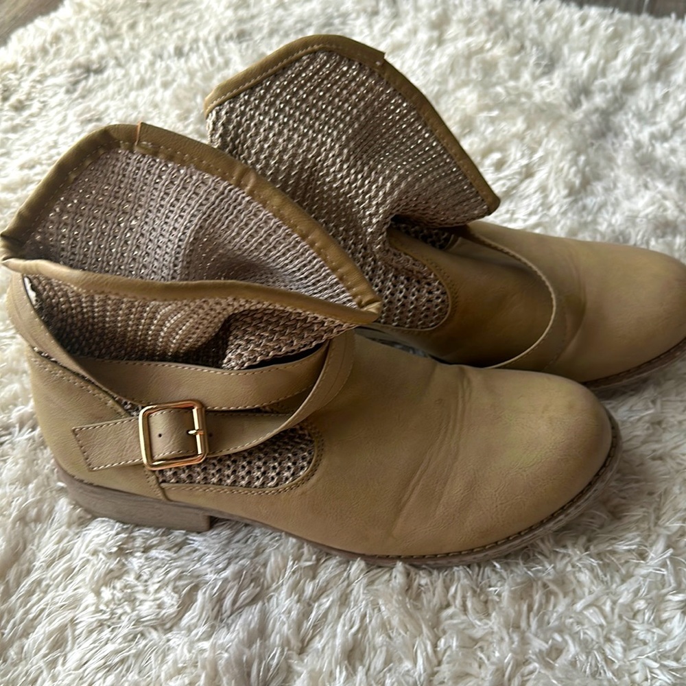 Dark Beige Booties Italian Leather size 41